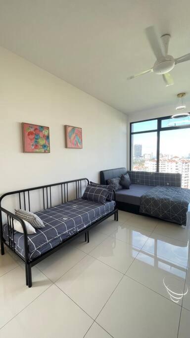 Beacon Suites With Infinity Pool At Georgetown By Wl Bagian luar foto